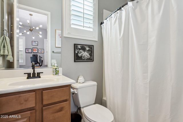 4204 E GRAND CANYON Drive, Chandler, AZ 85249