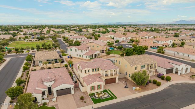 4204 E GRAND CANYON Drive, Chandler, AZ 85249