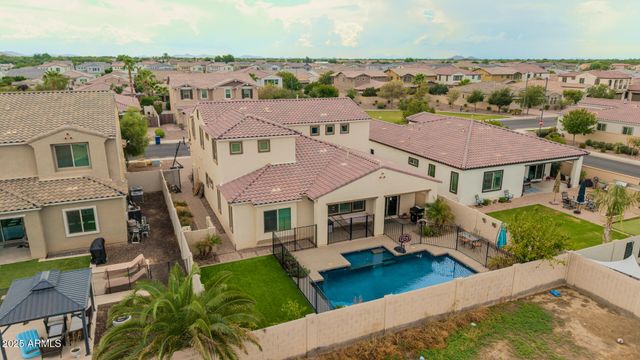 4204 E GRAND CANYON Drive, Chandler, AZ 85249