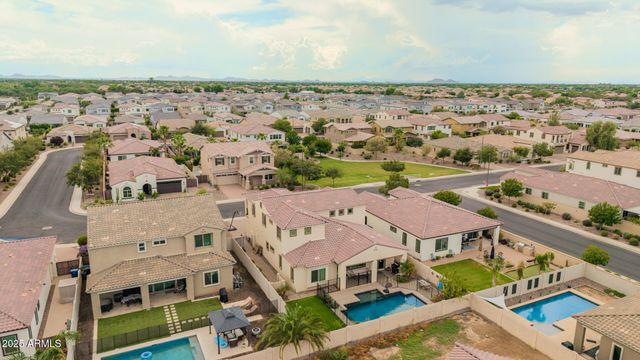 4204 E GRAND CANYON Drive, Chandler, AZ 85249