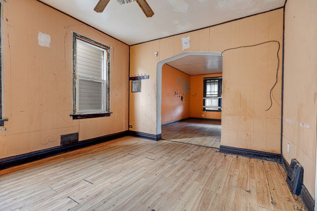 7339 S Kimbark Avenue, Chicago, IL 60619