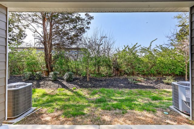 140 Cecil Rd, Lebanon, TN 37087