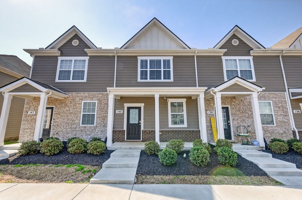140 Cecil Rd, Lebanon, TN 37087