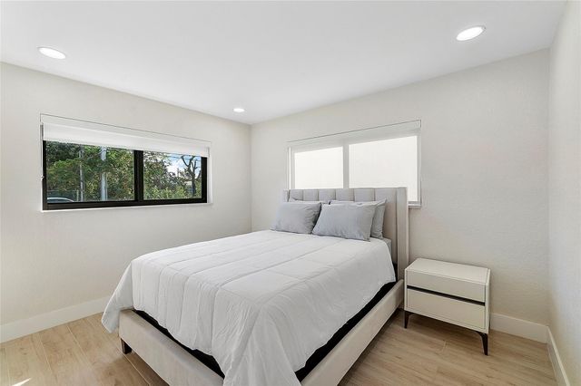 513 NW 17th Avenue, Fort Lauderdale, FL 33311