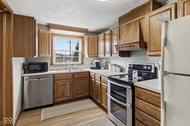 2565 S Indianapolis Road, Lebanon, IN 46052