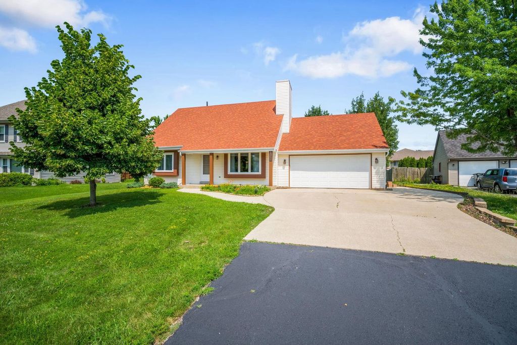 6829 Bobolink ROAD, Racine, WI 53402