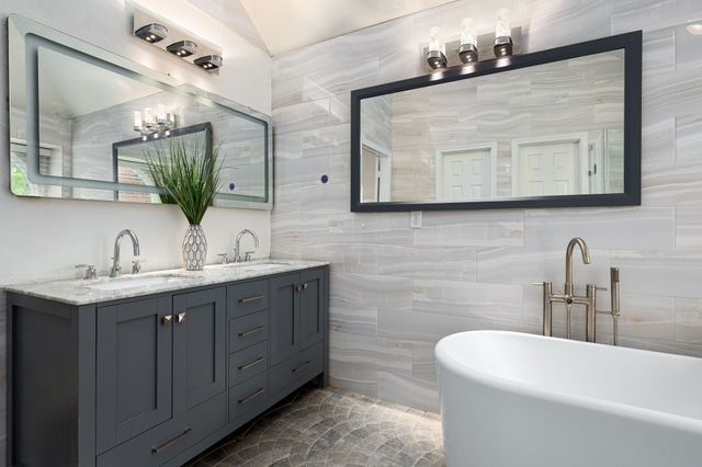 1404 Valley Trail, Irving, TX 75063