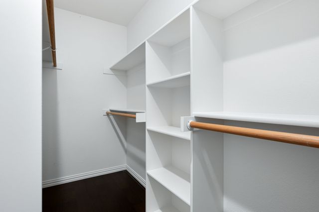 1404 Valley Trail, Irving, TX 75063