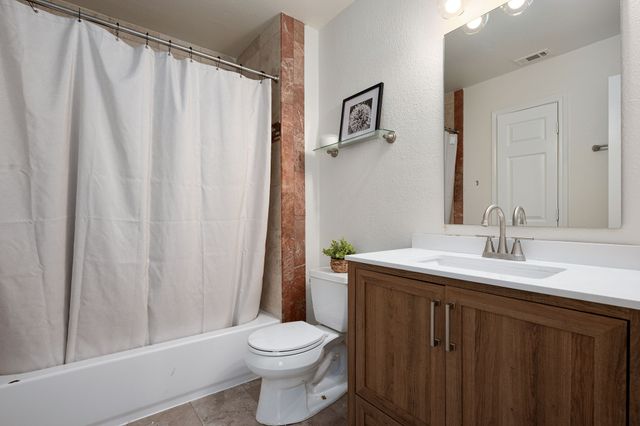 1404 Valley Trail, Irving, TX 75063