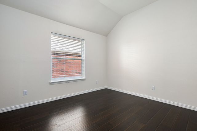 1404 Valley Trail, Irving, TX 75063