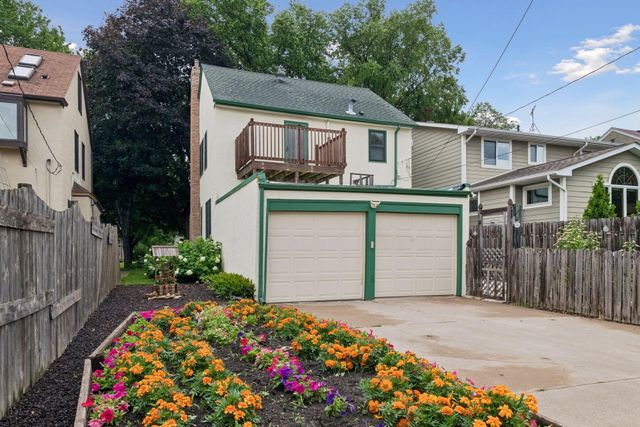1870 Beechwood Avenue, Saint Paul, MN 55116