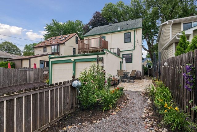 1870 Beechwood Avenue, Saint Paul, MN 55116