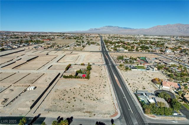 Fort Apache between Stephen & Hammer, Las Vegas, NV 89149