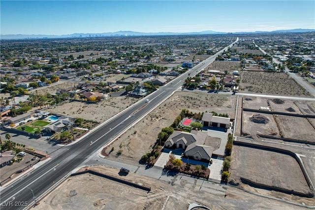 Fort Apache between Stephen & Hammer, Las Vegas, NV 89149