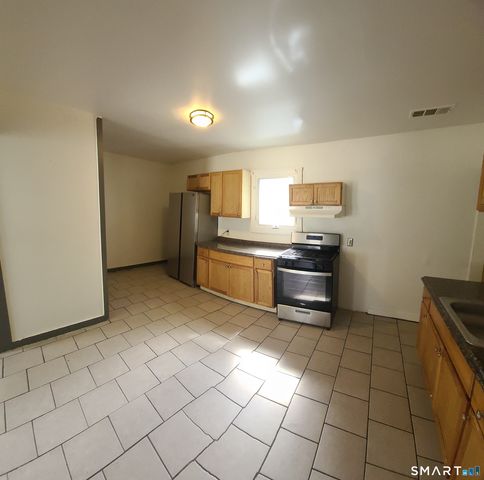 27 Lilac Street 2, New Haven, CT 06511