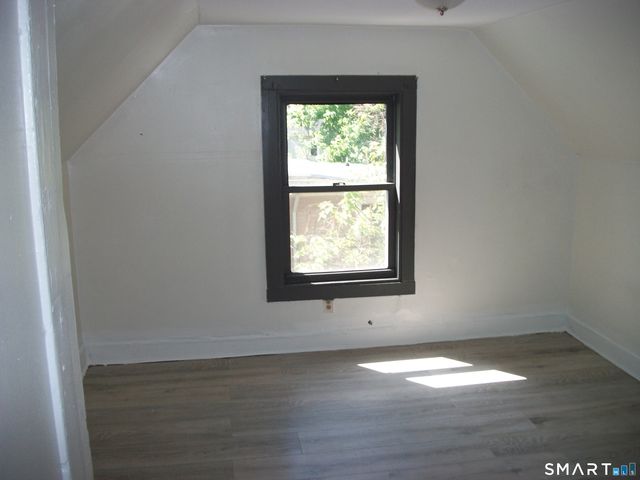 27 Lilac Street 2, New Haven, CT 06511