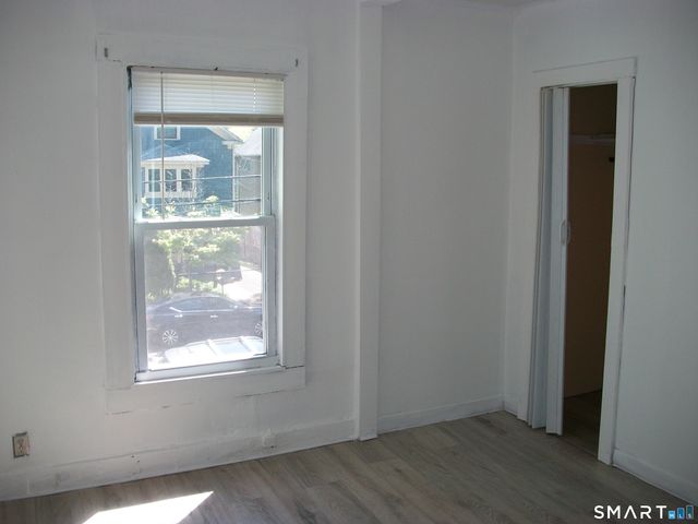 27 Lilac Street 2, New Haven, CT 06511