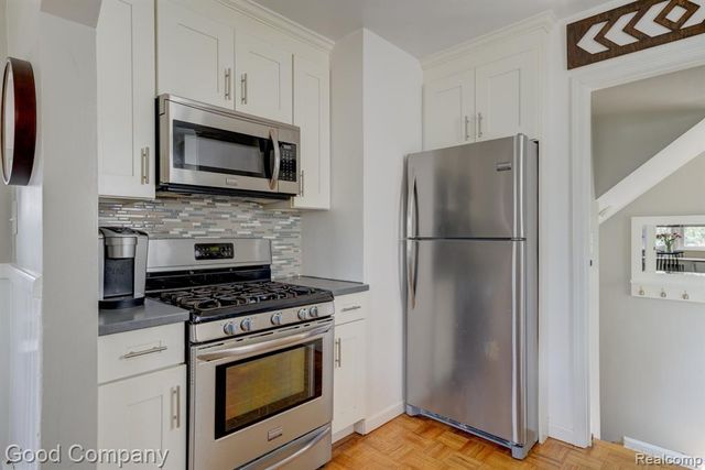2946 Ellwood Avenue, Berkley, MI 48072