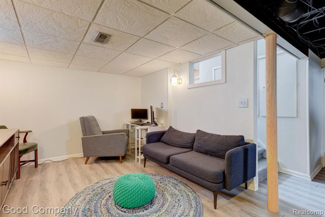 2946 Ellwood Avenue, Berkley, MI 48072