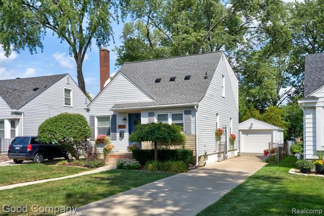 2946 Ellwood Avenue, Berkley, MI 48072