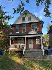 2832 N Euclid Avenue, St Louis, MO 63115