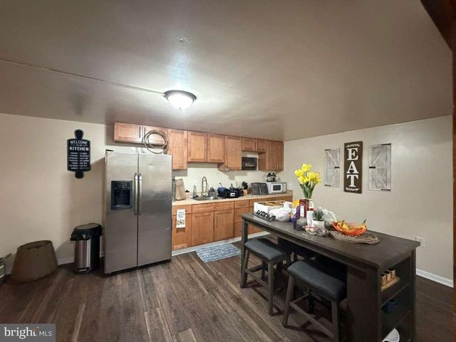 233 MOLDEN DR, Winchester, VA 22601