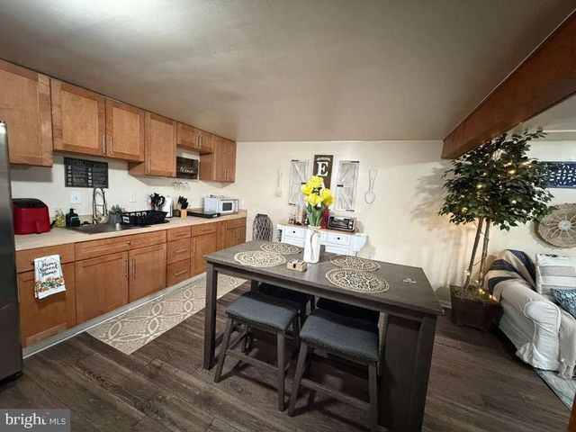 233 MOLDEN DR, Winchester, VA 22601