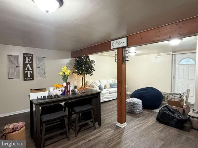 233 MOLDEN DR, Winchester, VA 22601