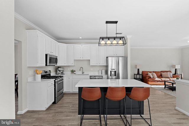 43192 CARDSTON PL, Leesburg, VA 20176