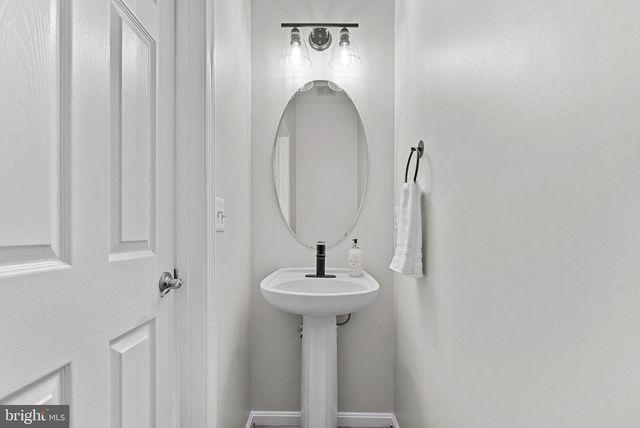 43192 CARDSTON PL, Leesburg, VA 20176