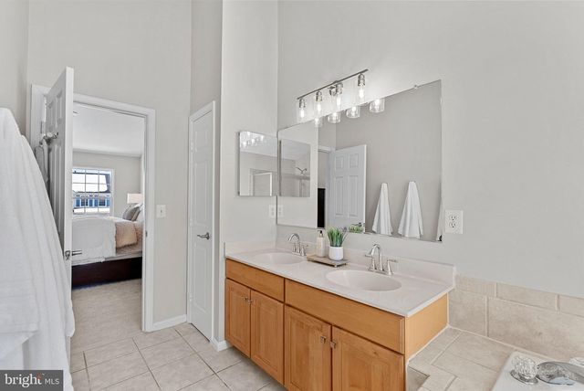 43192 CARDSTON PL, Leesburg, VA 20176