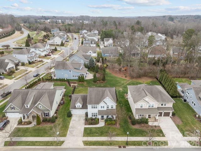 11424 Fullerton Place Drive NW, Huntersville, NC 28078