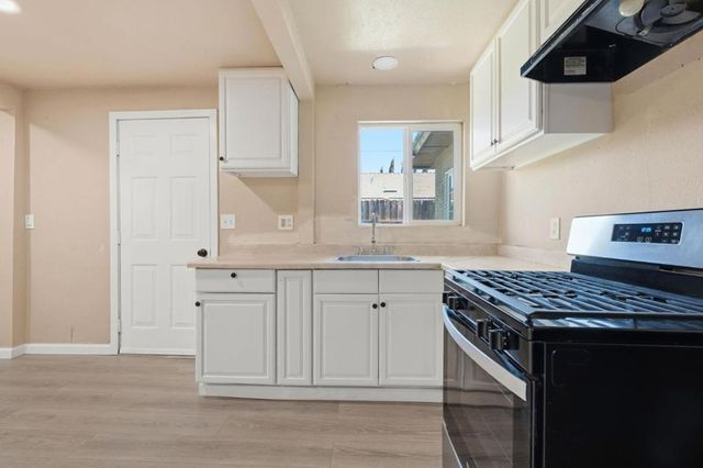 333 W 4th Street, Stockton, CA 95206