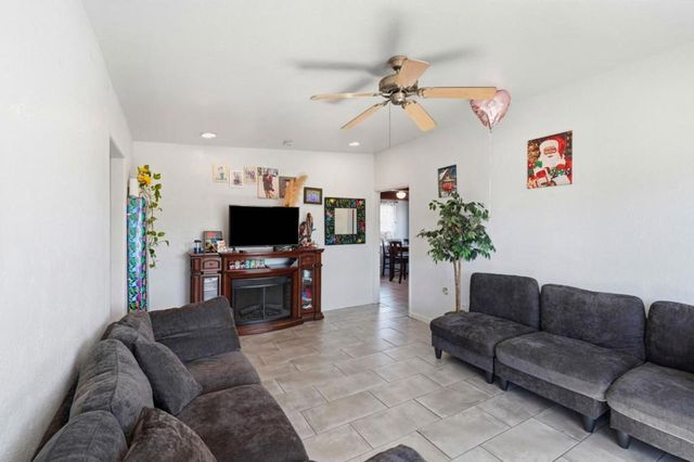333 W 4th Street, Stockton, CA 95206