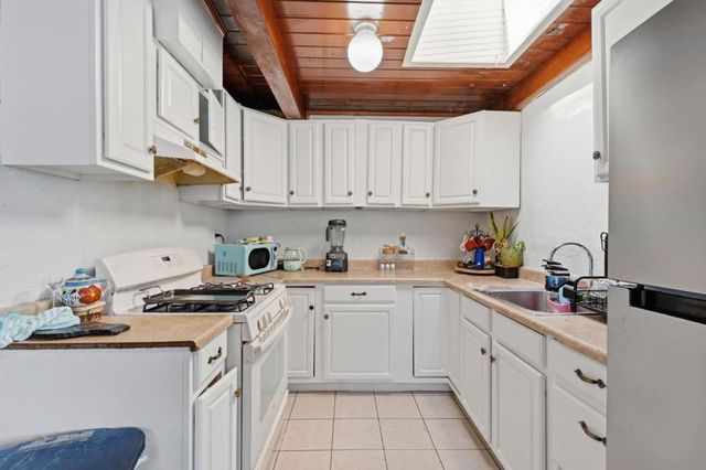 333 W 4th Street, Stockton, CA 95206