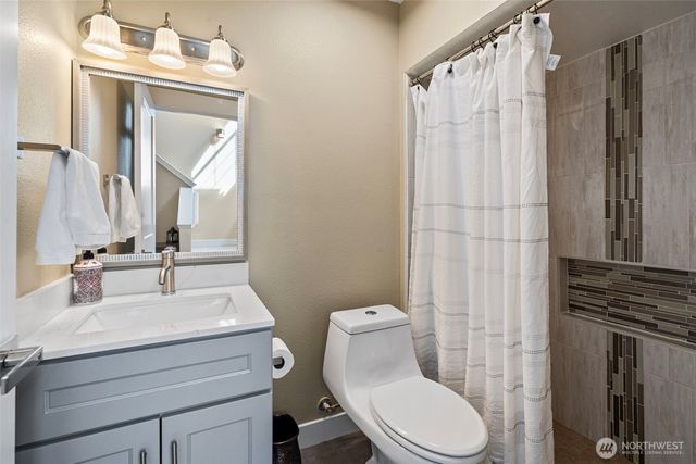 38018 38th Avenue S, Auburn, WA 98001