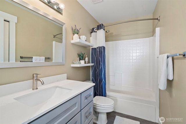38018 38th Avenue S, Auburn, WA 98001
