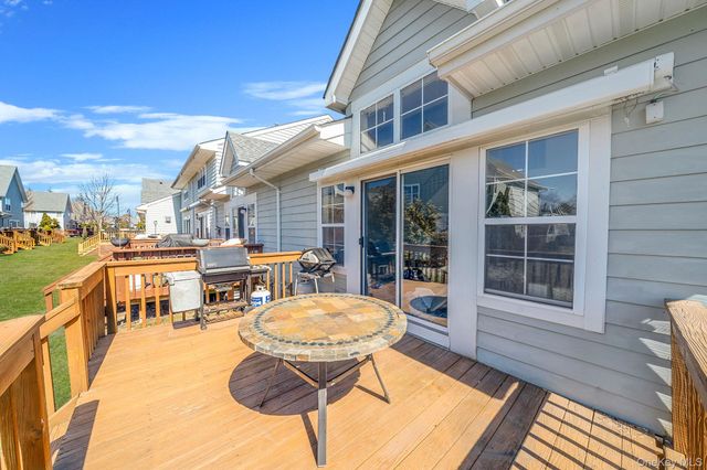 22 Fairlawn Drive, Central Islip, NY 11722