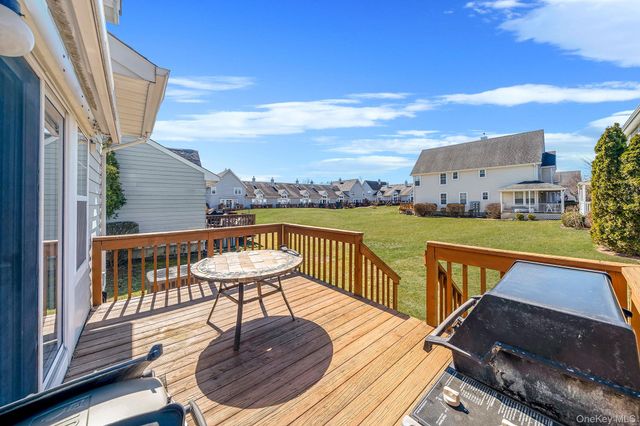 22 Fairlawn Drive, Central Islip, NY 11722