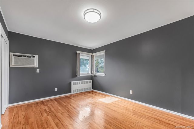 2 Deer Path Lane, Syosset, NY 11791