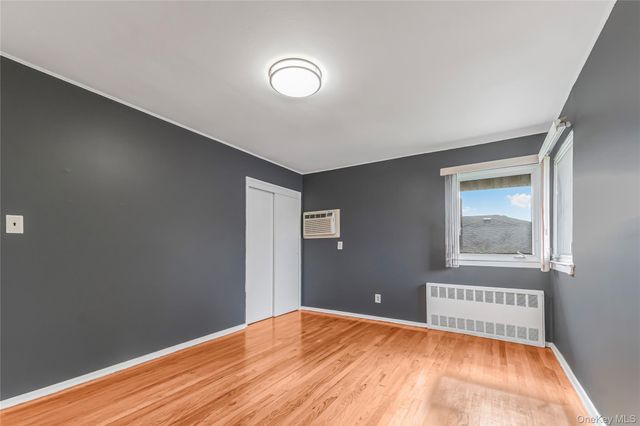 2 Deer Path Lane, Syosset, NY 11791