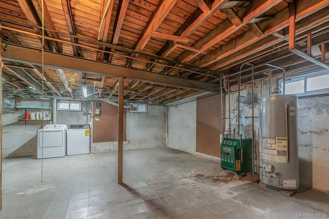 2 Deer Path Lane, Syosset, NY 11791