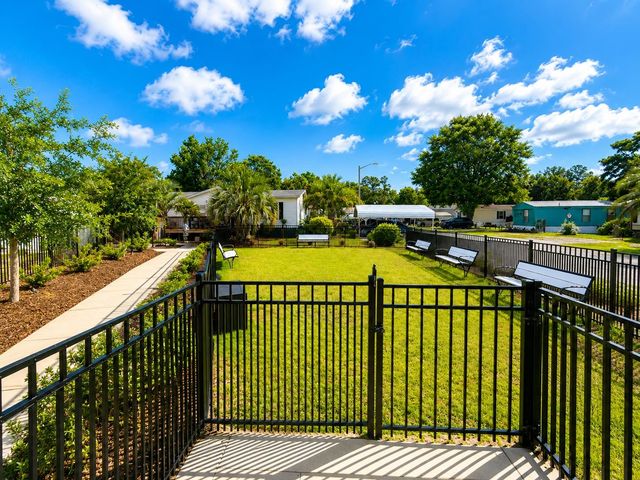 151 Crooked Island Circle, Murrells Inlet, SC 29576