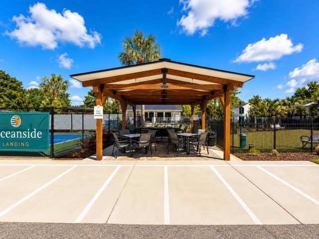 151 Crooked Island Circle, Murrells Inlet, SC 29576