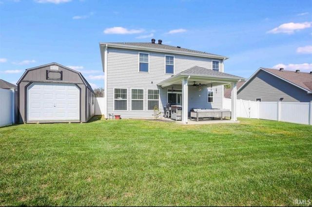 2415 Belize Drive, Evansville, IN 47725