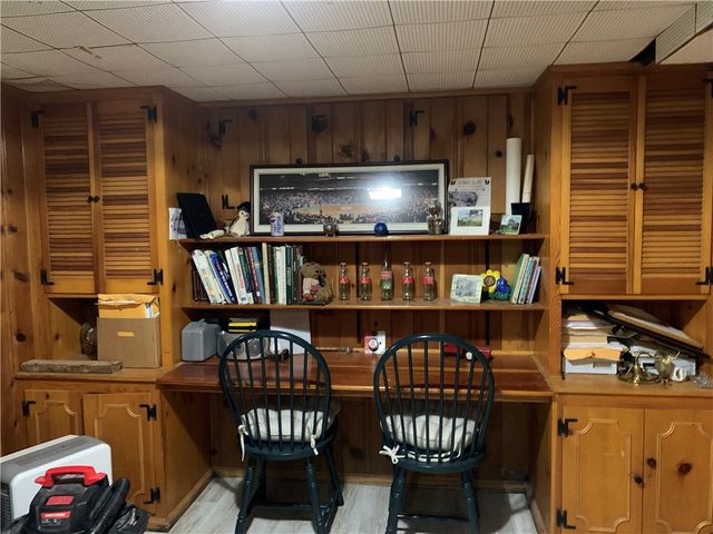 31 Elmcrest Avenue, Providence, RI 02908