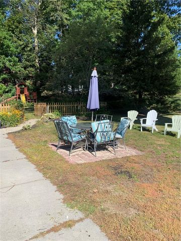 31 Elmcrest Avenue, Providence, RI 02908