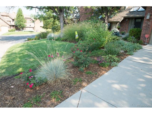 6570 S Madison Ct, Centennial, CO 80121