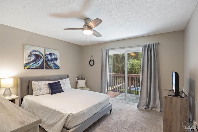 5904 Grotto Ave, Pensacola, FL 32507