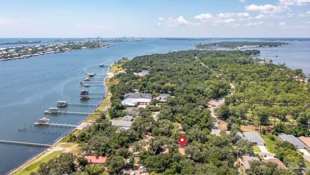 5904 Grotto Ave, Pensacola, FL 32507